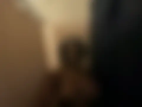 cocobarbieee's Webcam Show