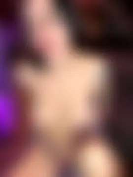 MissIvory95's Live Sex Cam Show