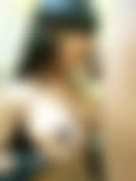 Quun_rosi's Webcam Show