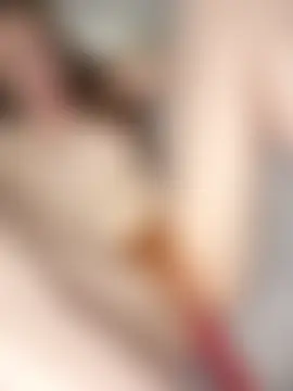 quietred's Live Sex Cam Show