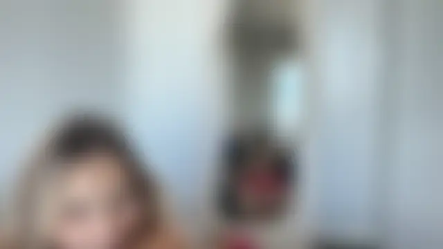 rosiaurora's Live Sex Cam Show