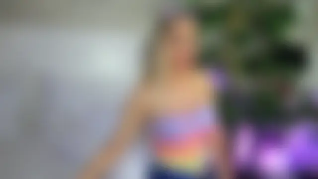 EmillyBronte's Live Sex Cam Show