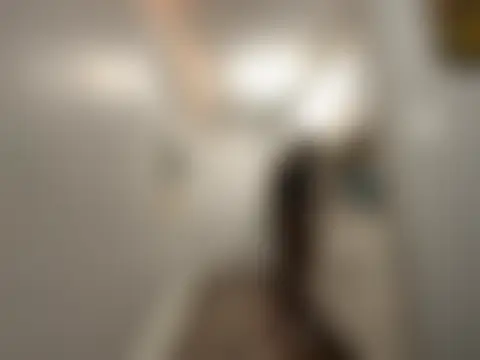 Snowbunnycake_131's Webcam Show