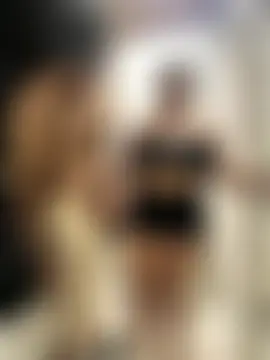 royalgirls_x's Live Sex Cam Show