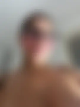 zui_lu's Live Sex Cam Show