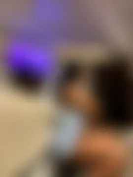 KLoveeee's Live Sex Cam Show