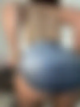 Megan_lu2's Webcam Show