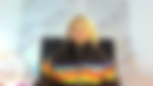 Khalessy_baby2's Webcam Show