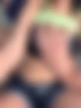 Janhvi-'s Live Sex Cam Show