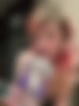 needlefaceUwU's Webcam Show