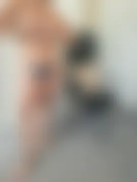 Vivianbea's Live Sex Cam Show