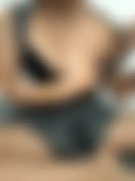 tina127's Webcam Show