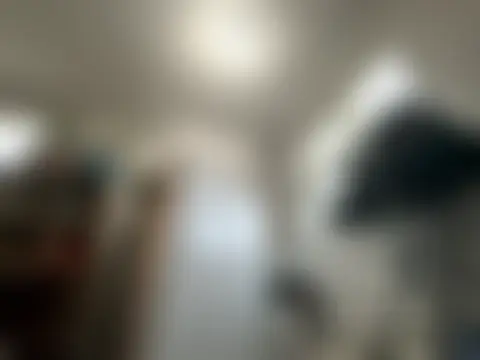 Snowbunnycake_131's Webcam Show