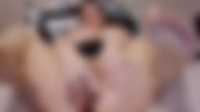 SimplytheBreast's Webcam Show