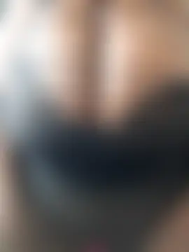 bustytemptress1's Webcam Show