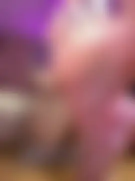 HugeBoobsAlice's Webcam Show