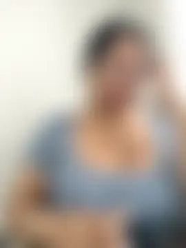 __valentina18's Webcam Show