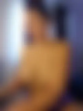 Ellie-L-Elizabeth's Live Sex Cam Show