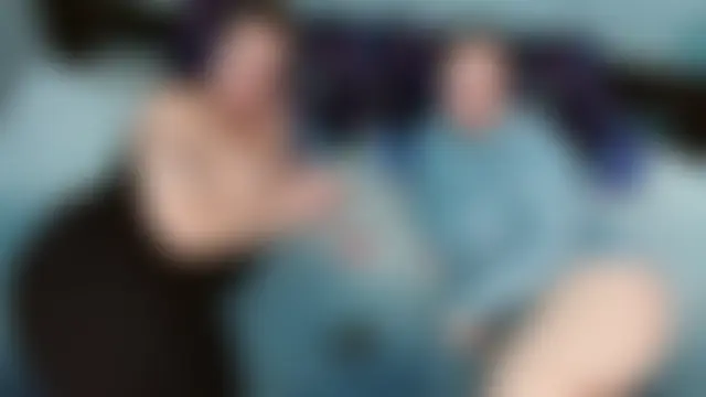 ShyAndHappyCdns' Live Sex Cam Show