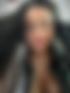 _Bella-Office1's Webcam Show