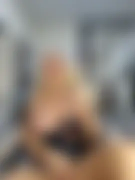 Monna's Live Sex Cam Show