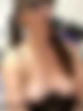 Alice_InWonderlust2024's Live Sex Cam Show