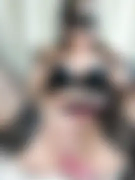 HornyMom_'s Live Sex Cam Show