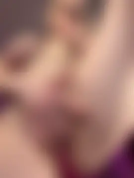 HugeBoobsAlice's Live Sex Cam Show