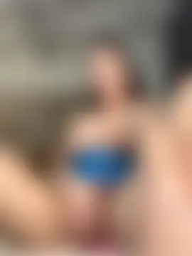 SweetieSinXXX's Live Sex Cam Show