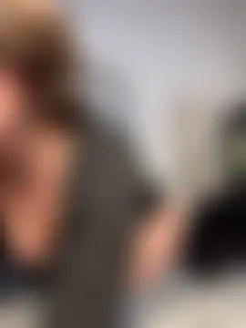 Roselyn_xo's Live Sex Cam Show