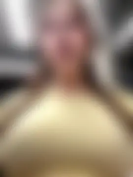 FroggyAnna's Live Sex Cam Show