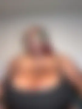 SexyHugeblackTitties' Live Sex Cam Show