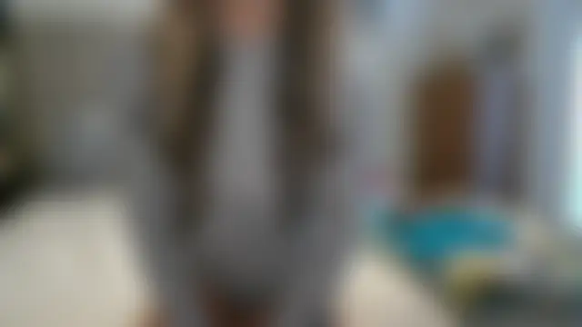 Heyitsmee33's Live Sex Cam Show