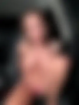 HotBella-'s Webcam Show