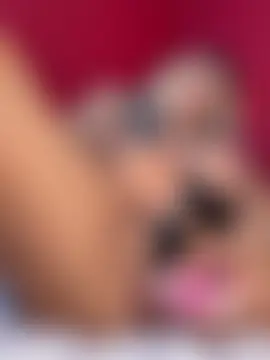 LittleMissEeve's Live Sex Cam Show