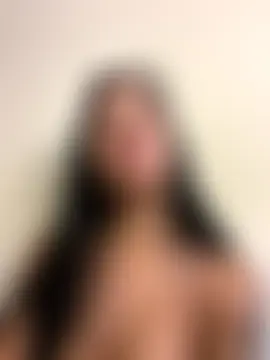 emily_oc's Webcam Show