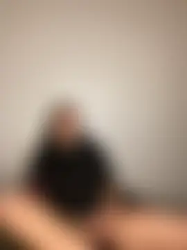 nikkiloveee's Webcam Show