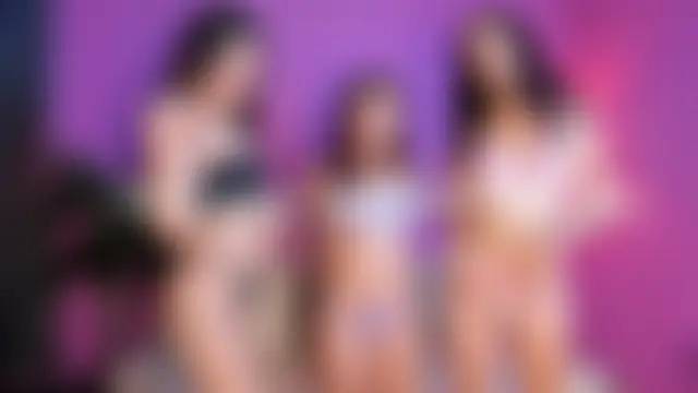 Lesbianrevenge2's Webcam Show