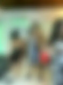 royalgirls_x's Webcam Show