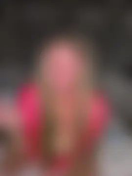 naughtychelseaxox's Live Sex Cam Show