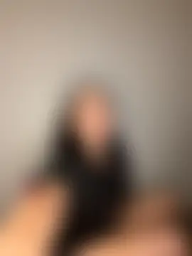 nikkiloveee's Webcam Show