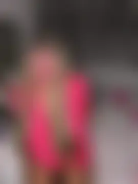 naughtychelseaxox's Live Sex Cam Show