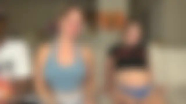 boomboomr00m's Webcam Show