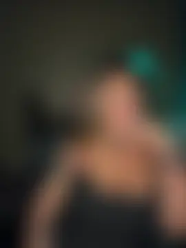 bossyroxy84's Webcam Show