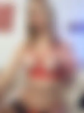 LeaHotxx's Live Sex Cam Show