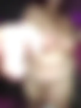 Cutegothcrybabyx's Webcam Show