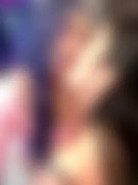 seraphine23's Live Sex Cam Show