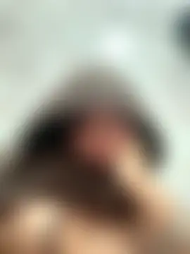 lynn9000's Webcam Show