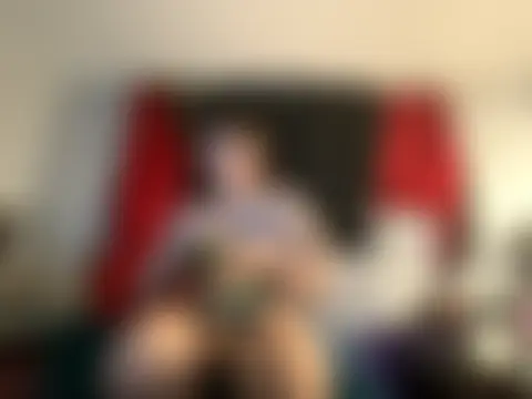 Snowbunnycake_131's Webcam Show