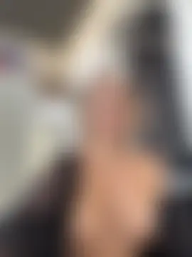 Hotnessi's Live Sex Cam Show